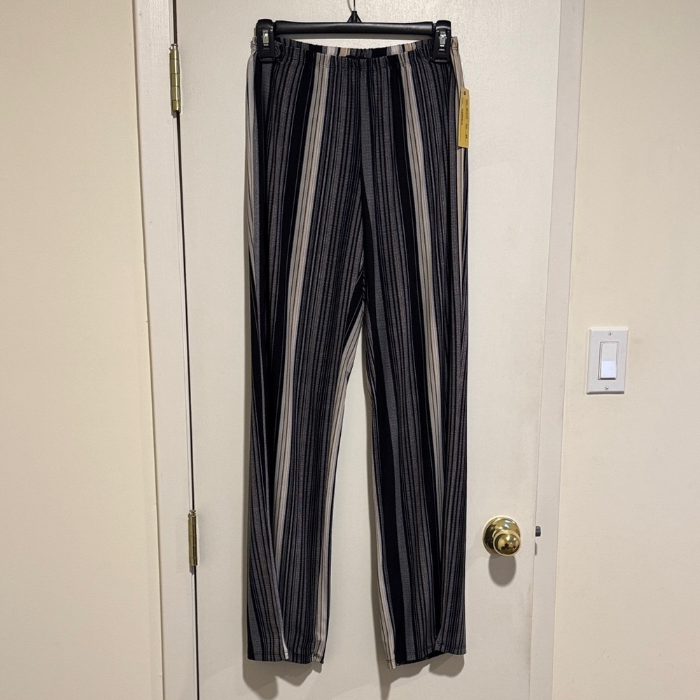 Melissa Paige Women's Striped Straight Leg Pants - Black and Cream